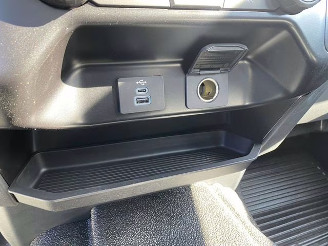 2026 Oxford White Ford Super Duty F-250 SRW XL 4X4 Truck