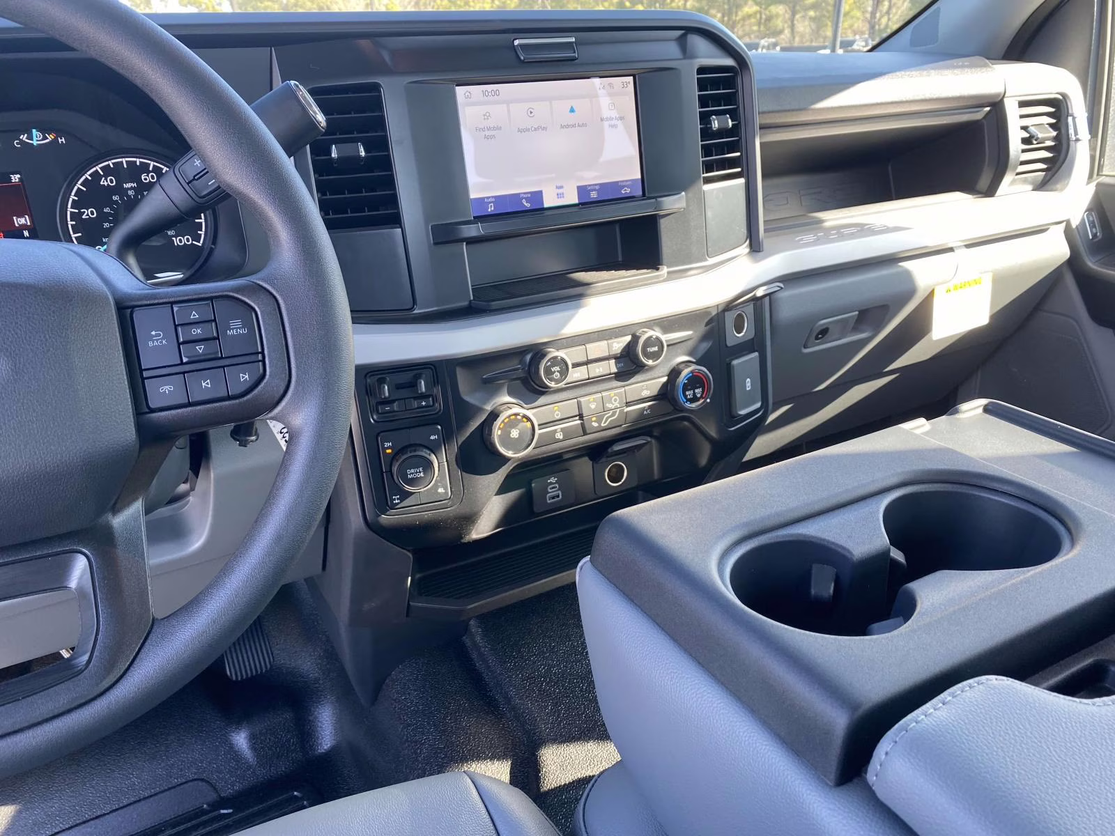 2026 Oxford White Ford Super Duty F-250 SRW XL 4X4 Truck