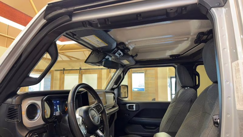 2024 Silver Jeep Wrangler 4 Door Sahara Sport Utility 4D 4X4