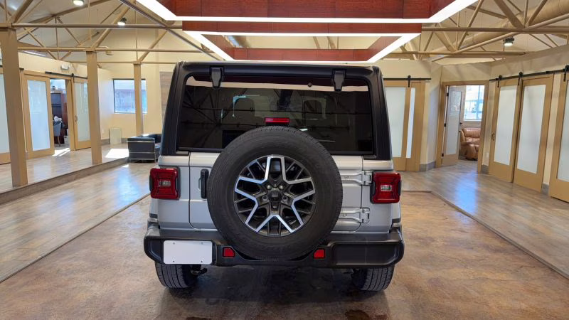 2024 Silver Jeep Wrangler 4 Door Sahara Sport Utility 4D 4X4