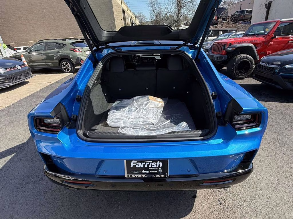 2026 Bludicrous Dodge Charger R/T Scat Pack AWD Coupe