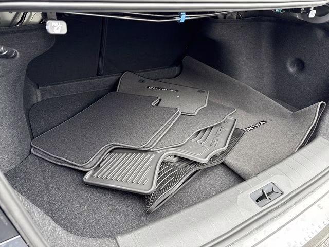 2026 Gun Metallic Nissan Sentra SR FWD Sedan