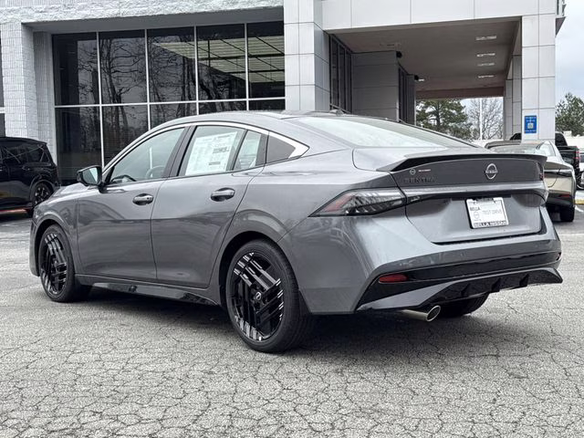 2026 Gun Metallic Nissan Sentra SR FWD Sedan