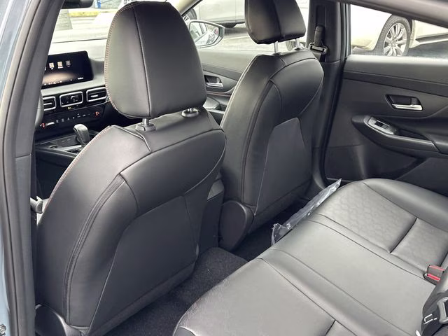 2026 Atlantic Gray/Super Black Nissan Sentra SR FWD Sedan