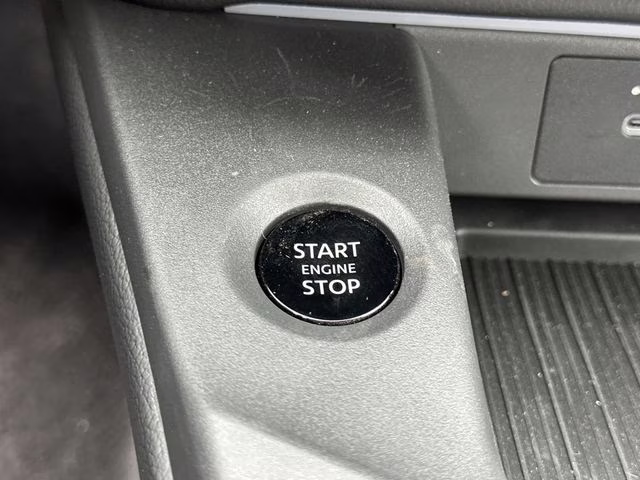 2026 Atlantic Gray/Super Black Nissan Sentra SR FWD Sedan