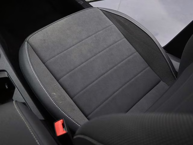 2024 White Volkswagen Taos 1.5T SE FWD SUV