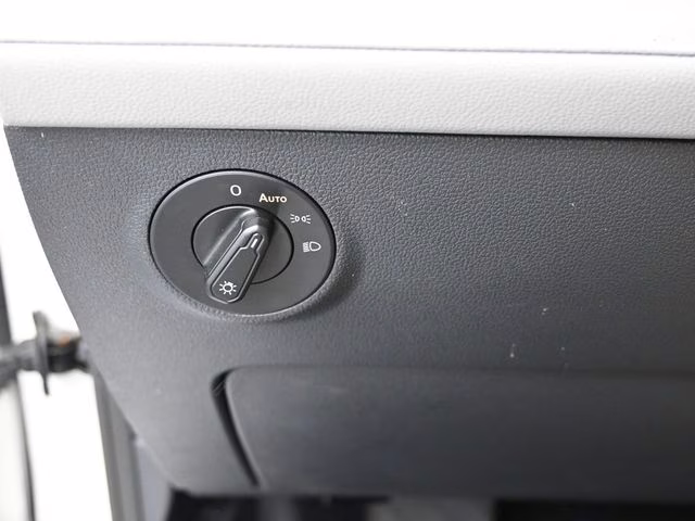 2024 White Volkswagen Taos 1.5T SE FWD SUV