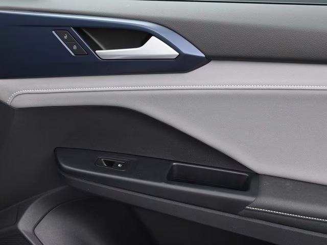 2024 White Volkswagen Taos 1.5T SE FWD SUV