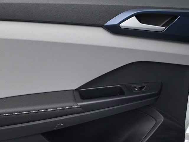 2024 White Volkswagen Taos 1.5T SE FWD SUV