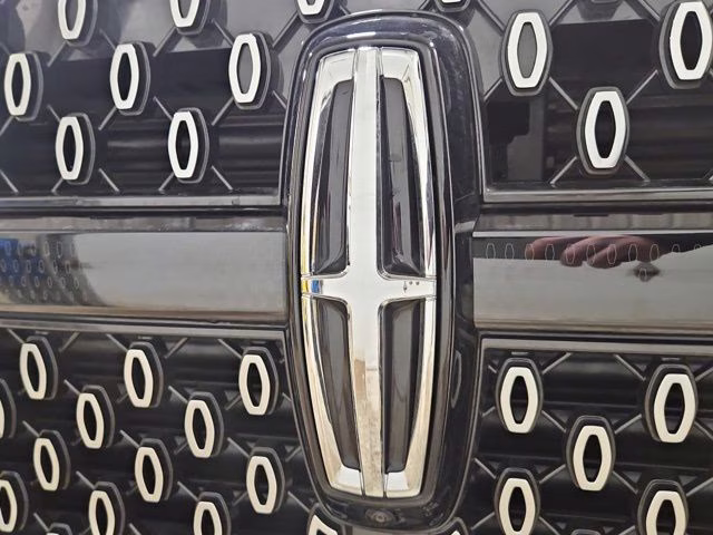 2026 Flight Blue Metallic Clearcoat Lincoln Navigator Reserve 4X4 SUV