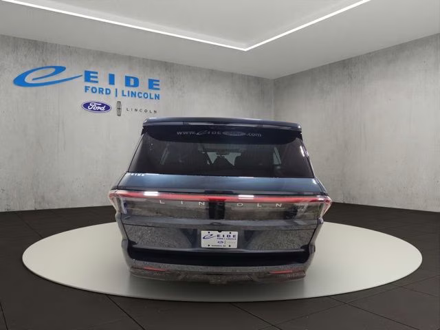 2026 Flight Blue Metallic Clearcoat Lincoln Navigator Reserve 4X4 SUV