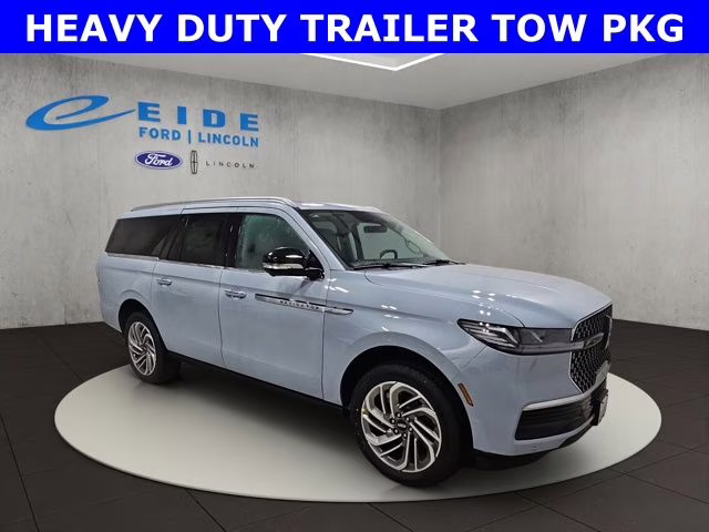 2026 Gray Mist Metallic Tri-Coat Lincoln Navigator L Reserve 4X4 SUV