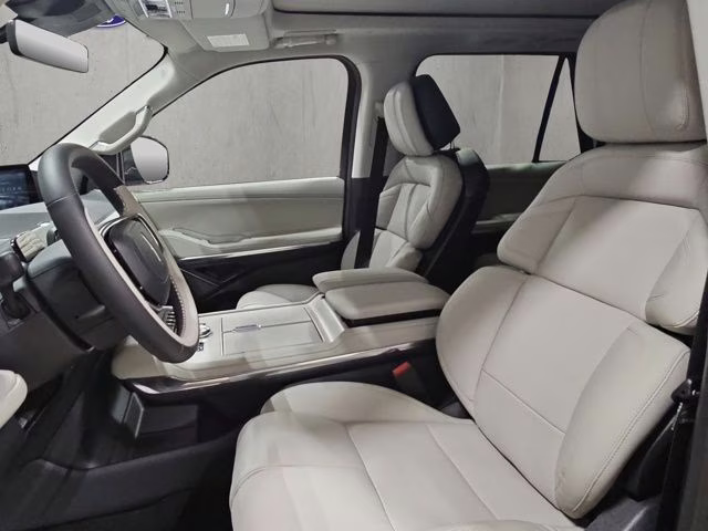 2026 Gray Mist Metallic Tri-Coat Lincoln Navigator L Reserve 4X4 SUV