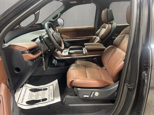 2026 Infinite Black Metallic Clearcoat Lincoln Navigator L Reserve 4X4 SUV