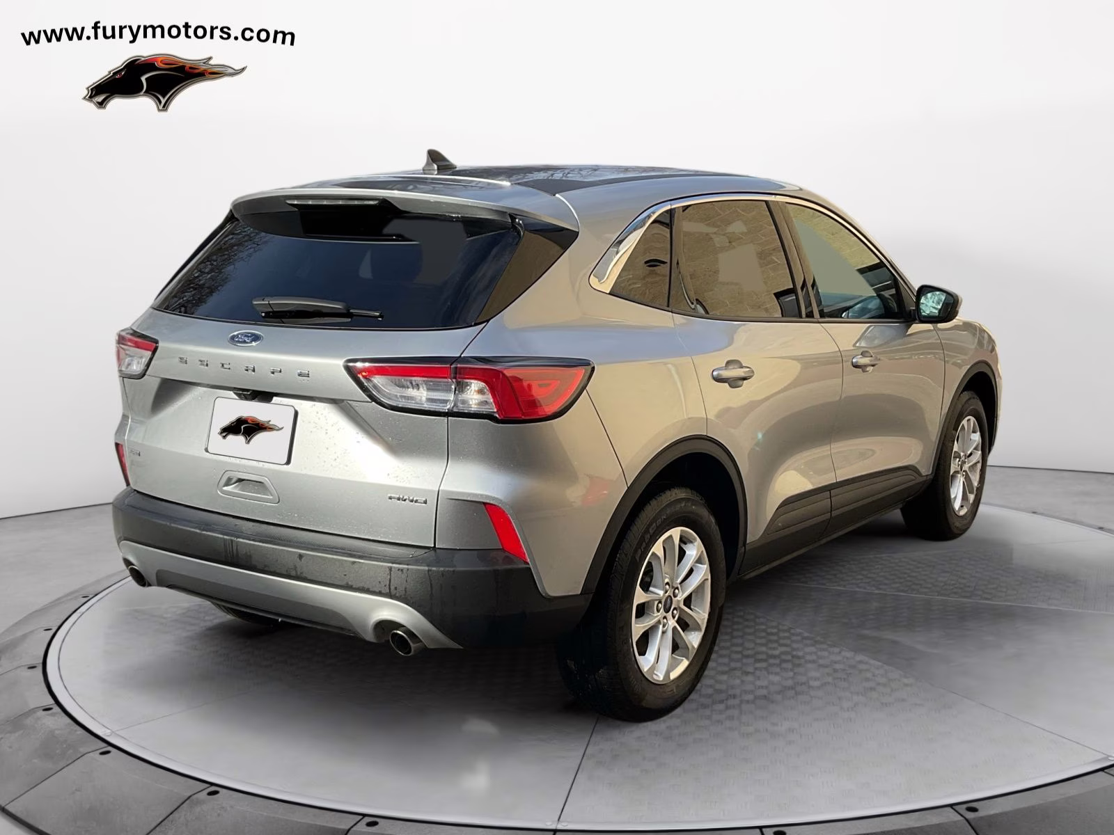 2021 Silver Metallic Ford Escape SE AWD SUV