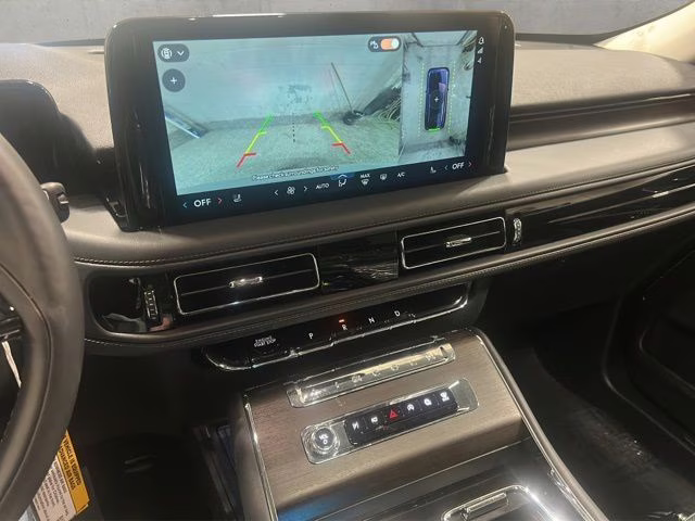 2026 Pristine White Metallic Tri-Coat Lincoln Aviator Reserve AWD SUV