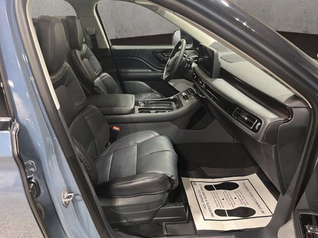 2026 Whisper Blue Metallic Clearcoat Lincoln Aviator Reserve AWD SUV