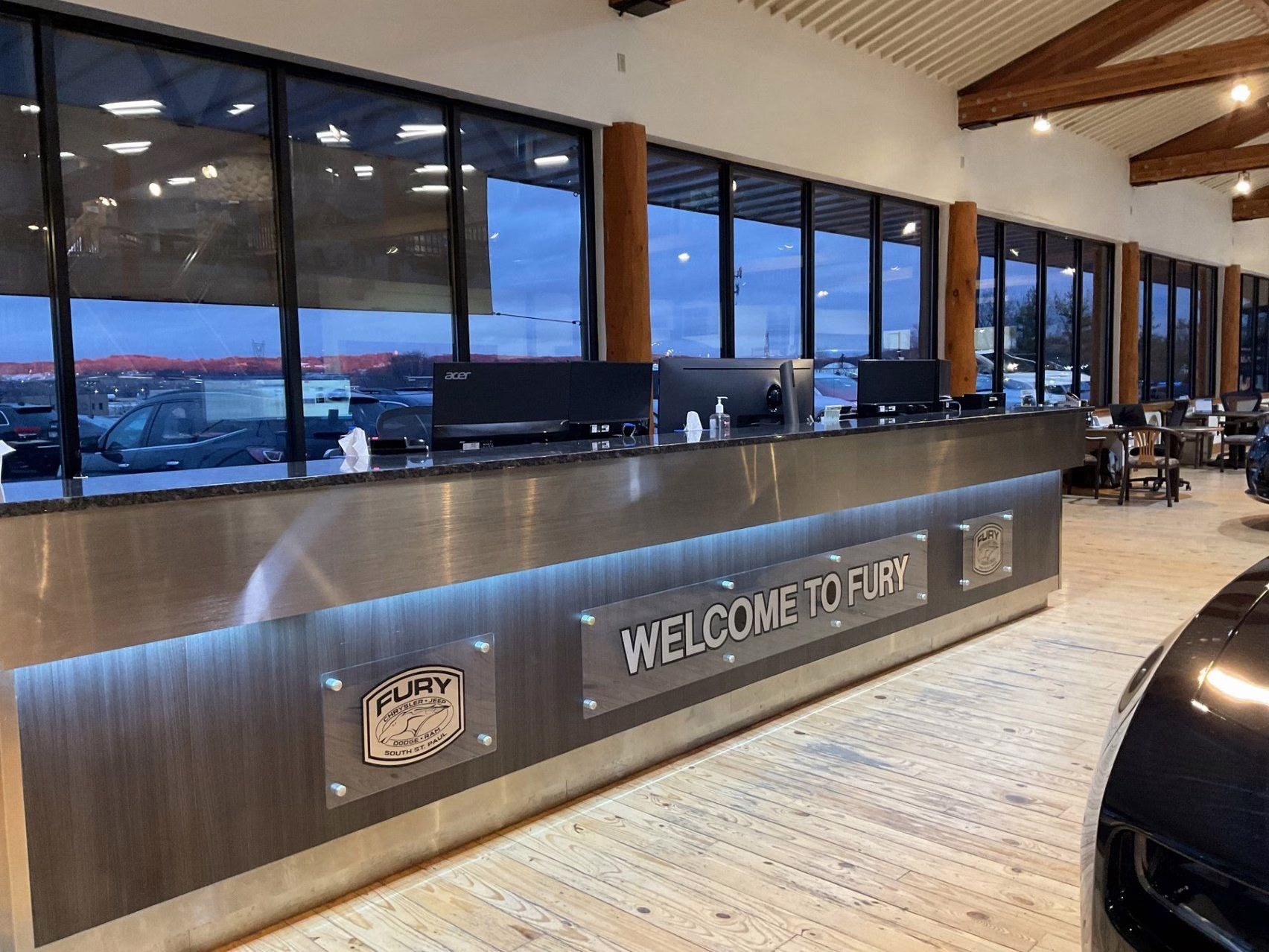 2021 Silver Metallic Ford Escape SE AWD SUV