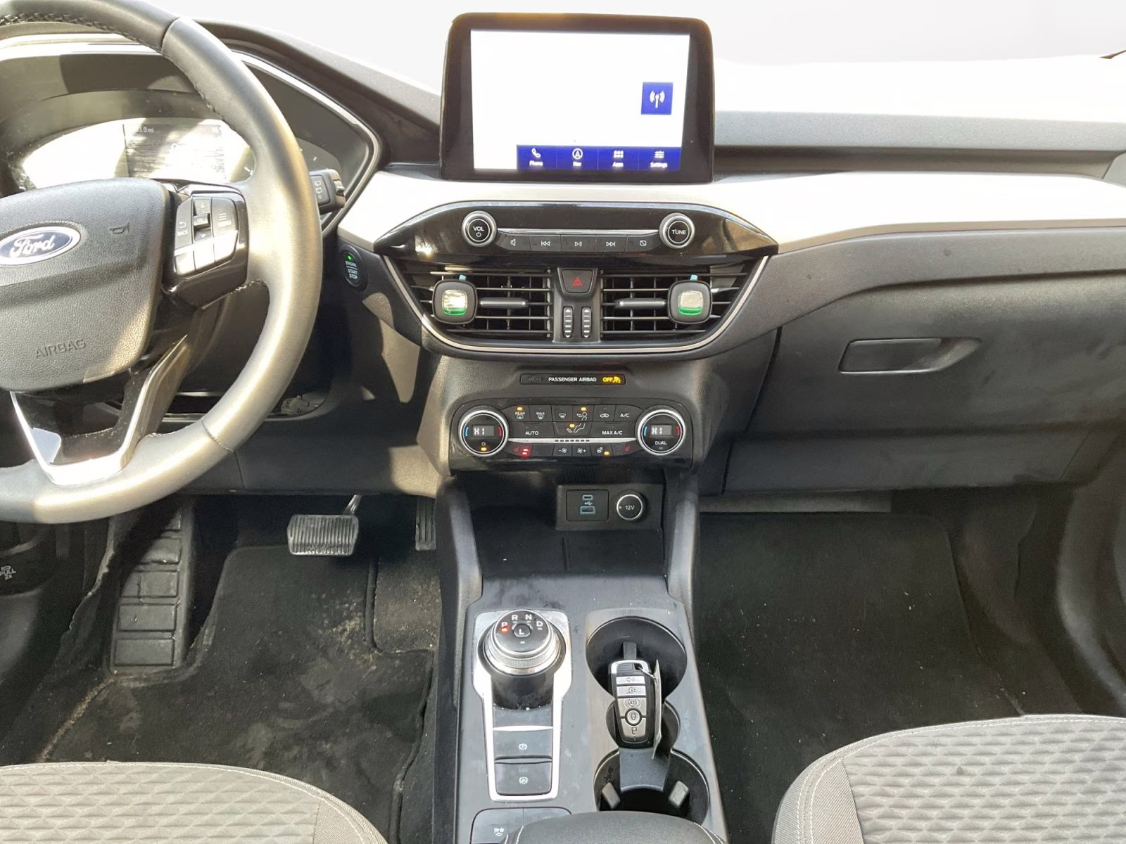 2021 Silver Metallic Ford Escape SE AWD SUV