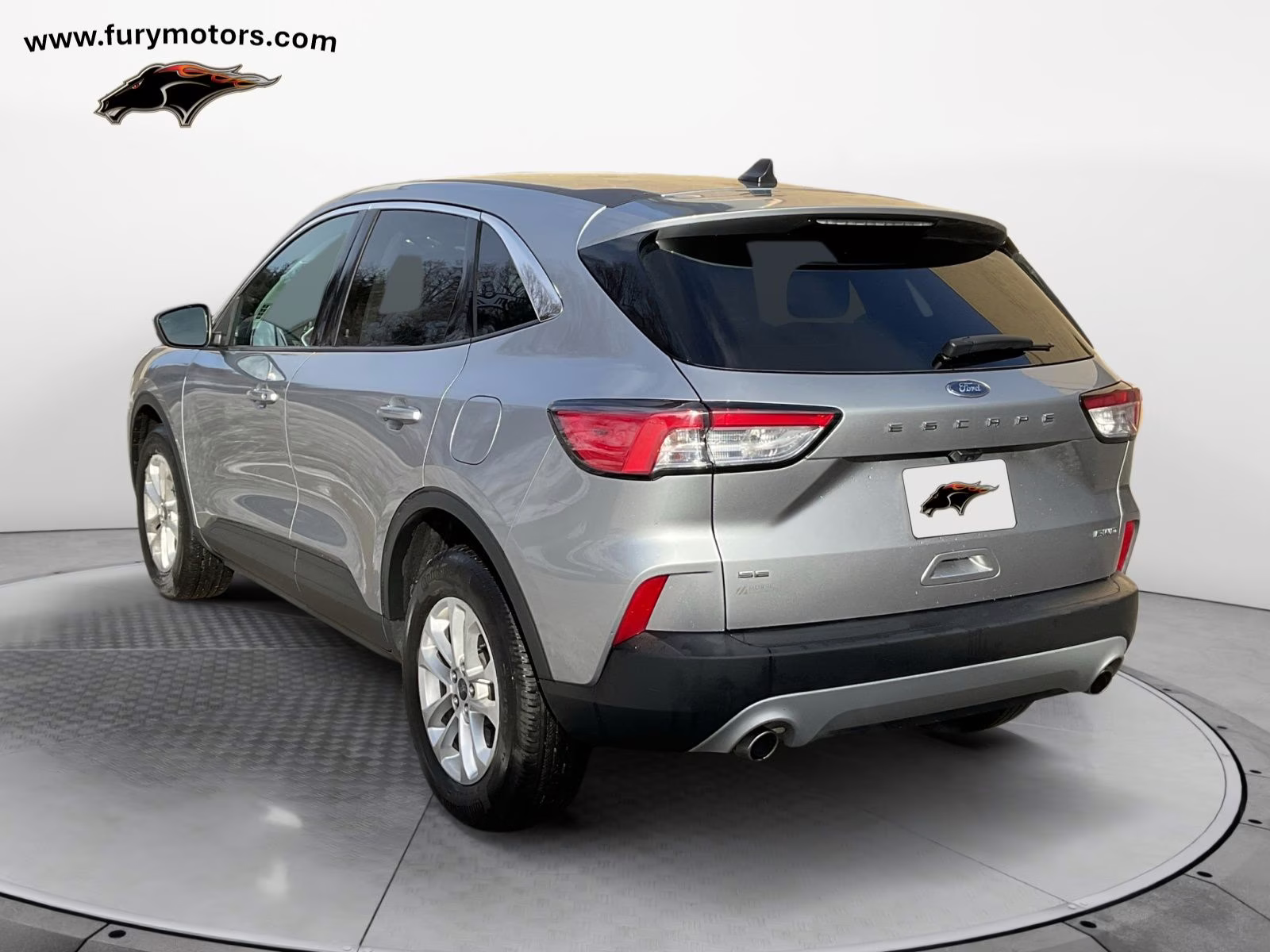 2021 Silver Metallic Ford Escape SE AWD SUV