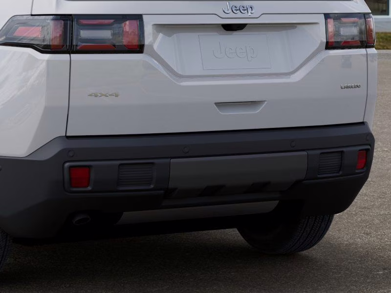 2026 Bright White Clearcoat Jeep Cherokee Laredo 4X4 SUV