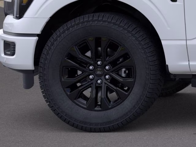 2026 Star White Metallic Tri-Coat Ford F-150 Lariat 4X4 Truck