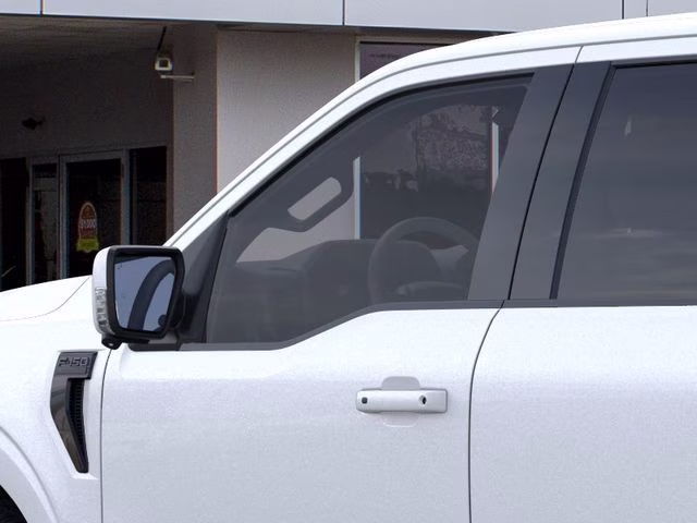 2026 Star White Metallic Tri-Coat Ford F-150 Lariat 4X4 Truck