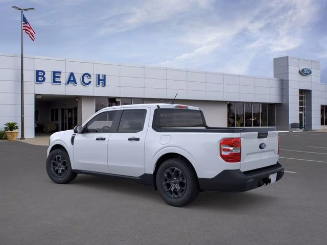 2026 Space White Metallic Ford Maverick XLT AWD Truck