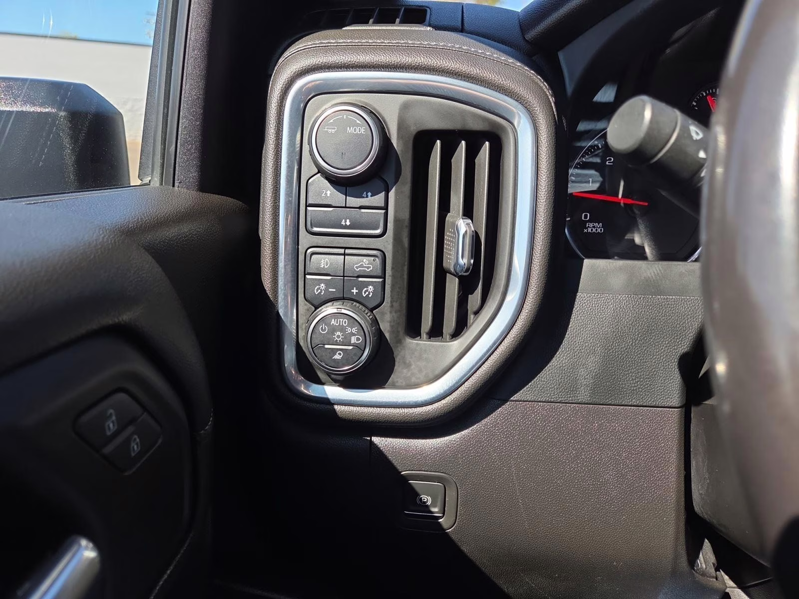 2022 BLACK Chevrolet Silverado 3500HD LT 4X4 Truck