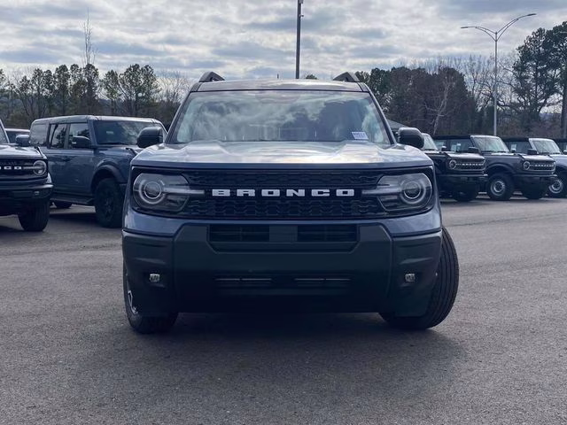 2026 Azure Gray Metallic Ford Bronco Sport Outer Banks 4X4 SUV