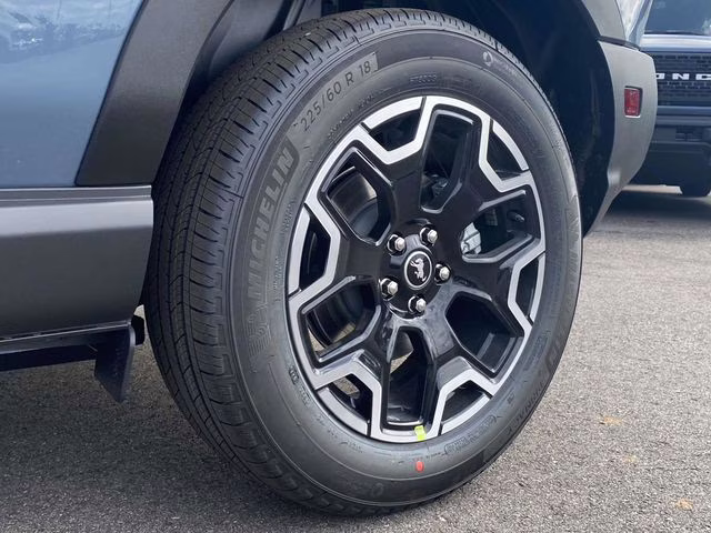 2026 Azure Gray Metallic Ford Bronco Sport Outer Banks 4X4 SUV