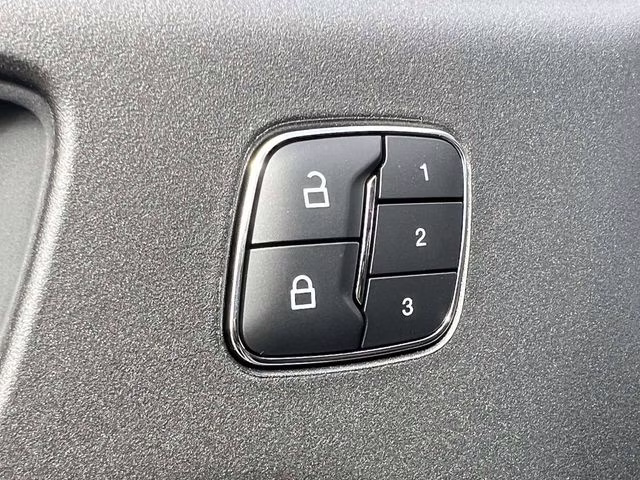 2026 White Metallic Ford Bronco Sport Outer Banks 4X4 SUV