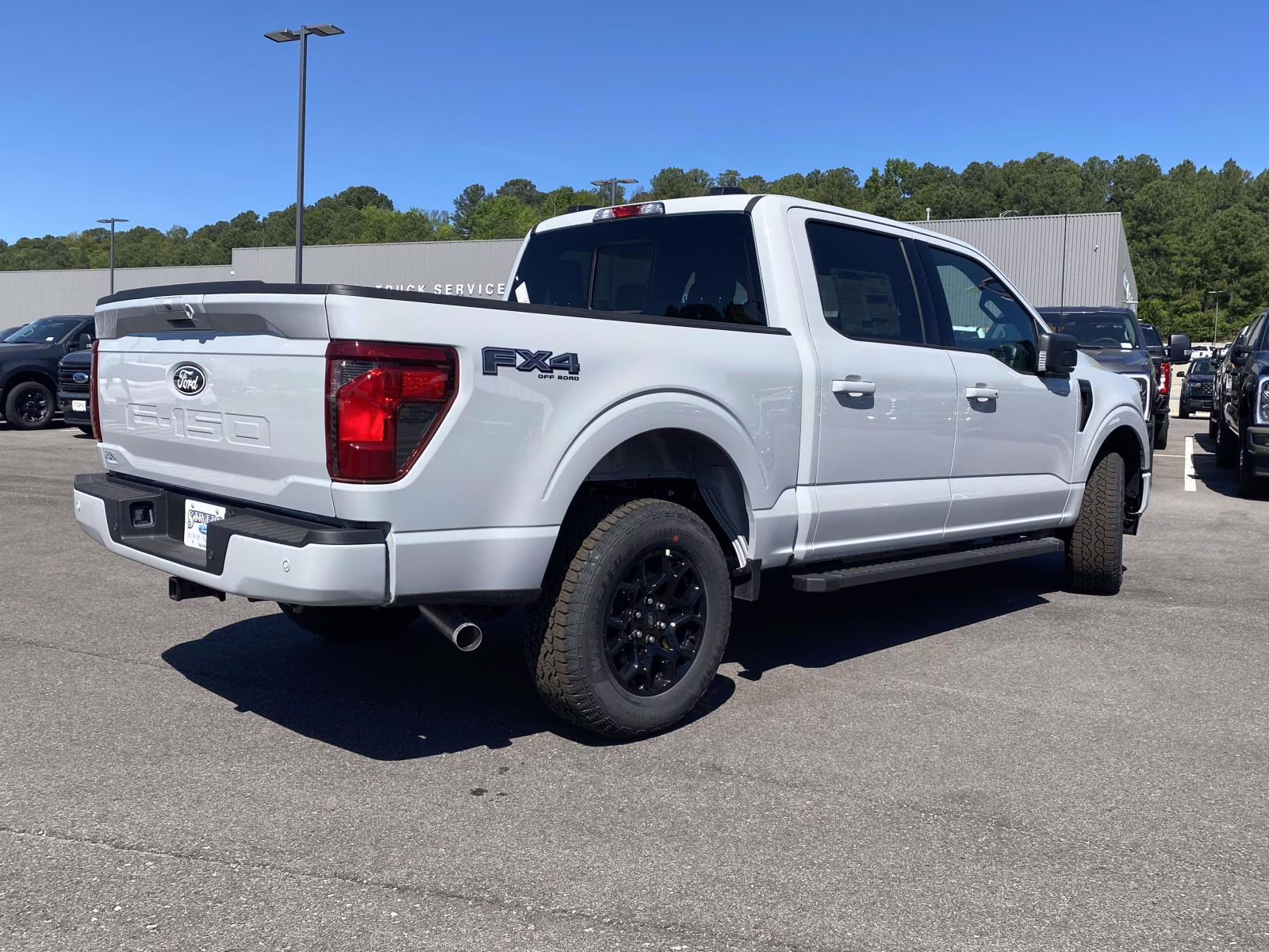 2026 Avalanche Ford F-150 XLT 4X4 Truck