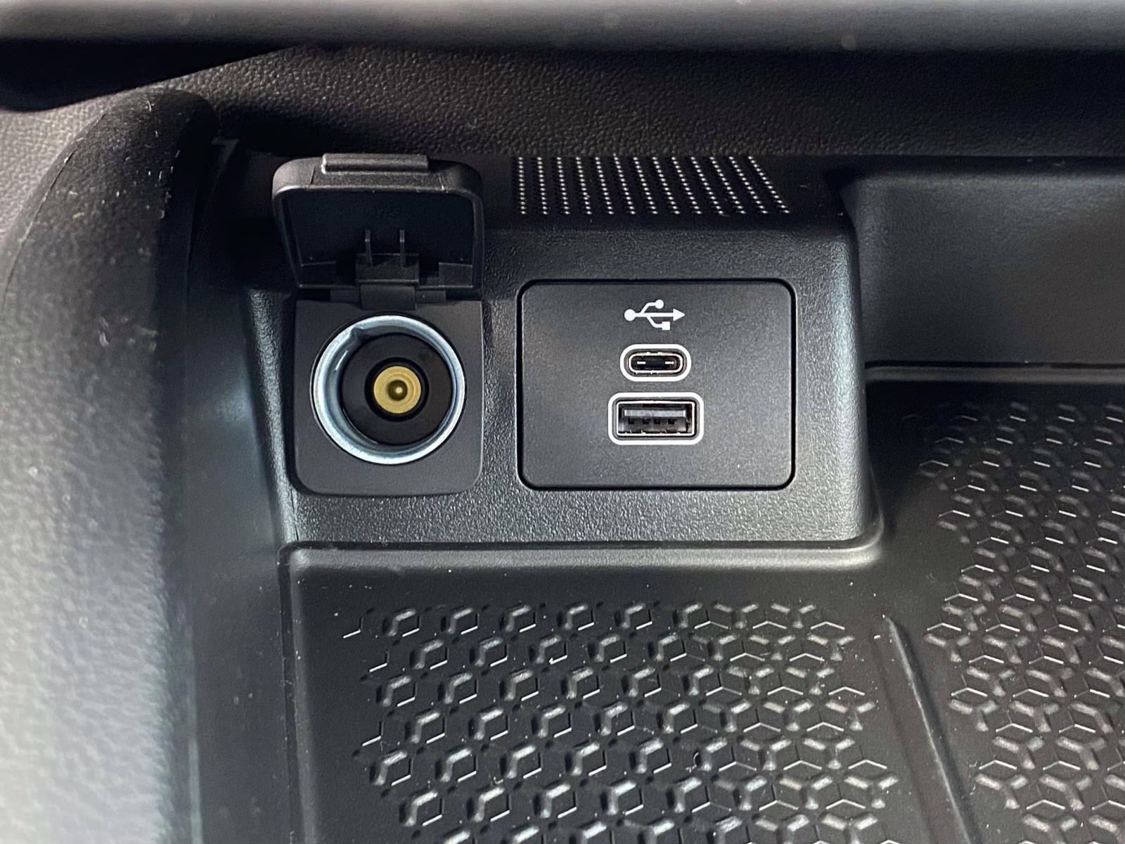 2026 Azure Gray Metallic Ford Bronco Sport Outer Banks 4X4 SUV