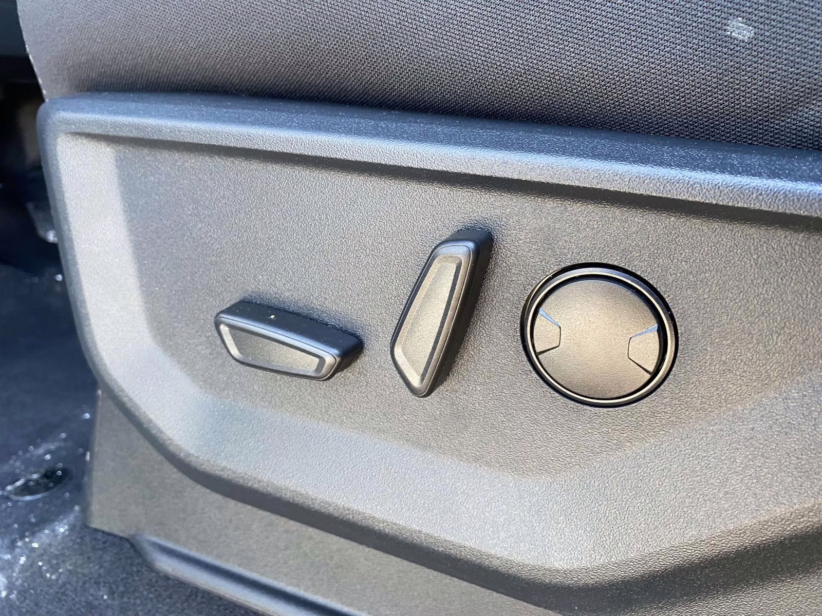 2026 Avalanche Ford F-150 XLT 4X4 Truck