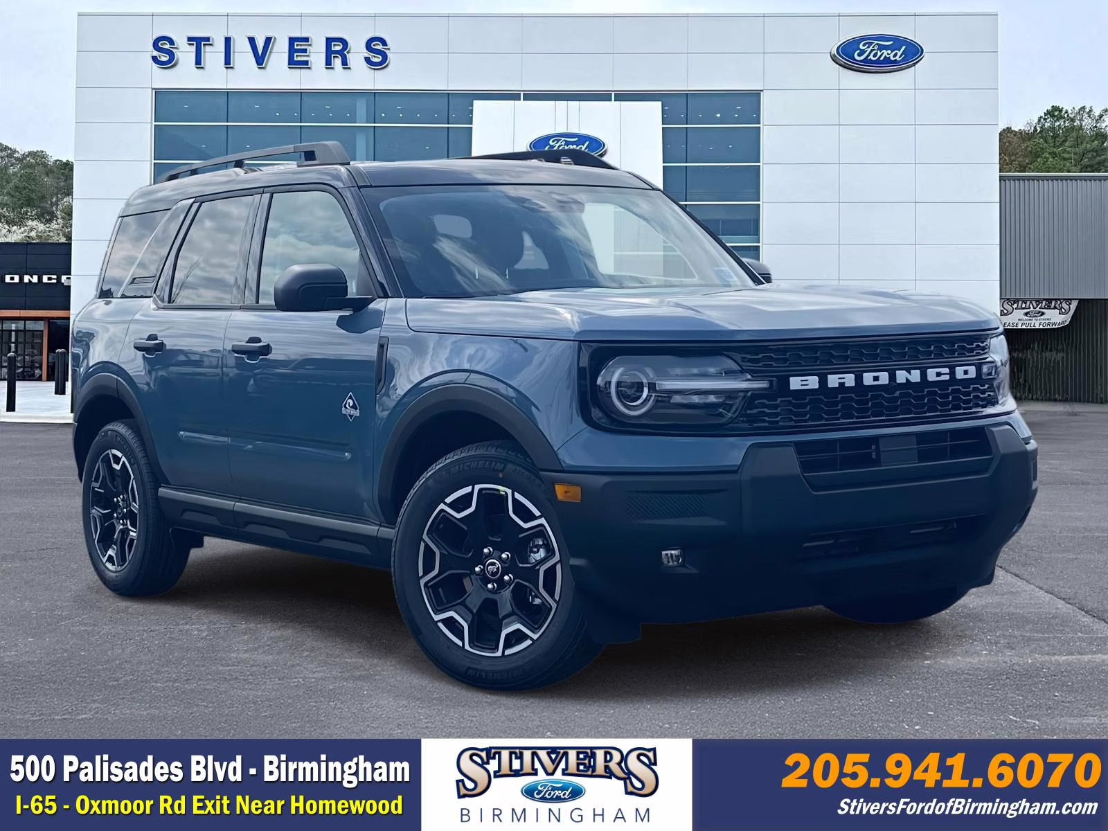2026 Azure Gray Metallic Ford Bronco Sport Outer Banks 4X4 SUV
