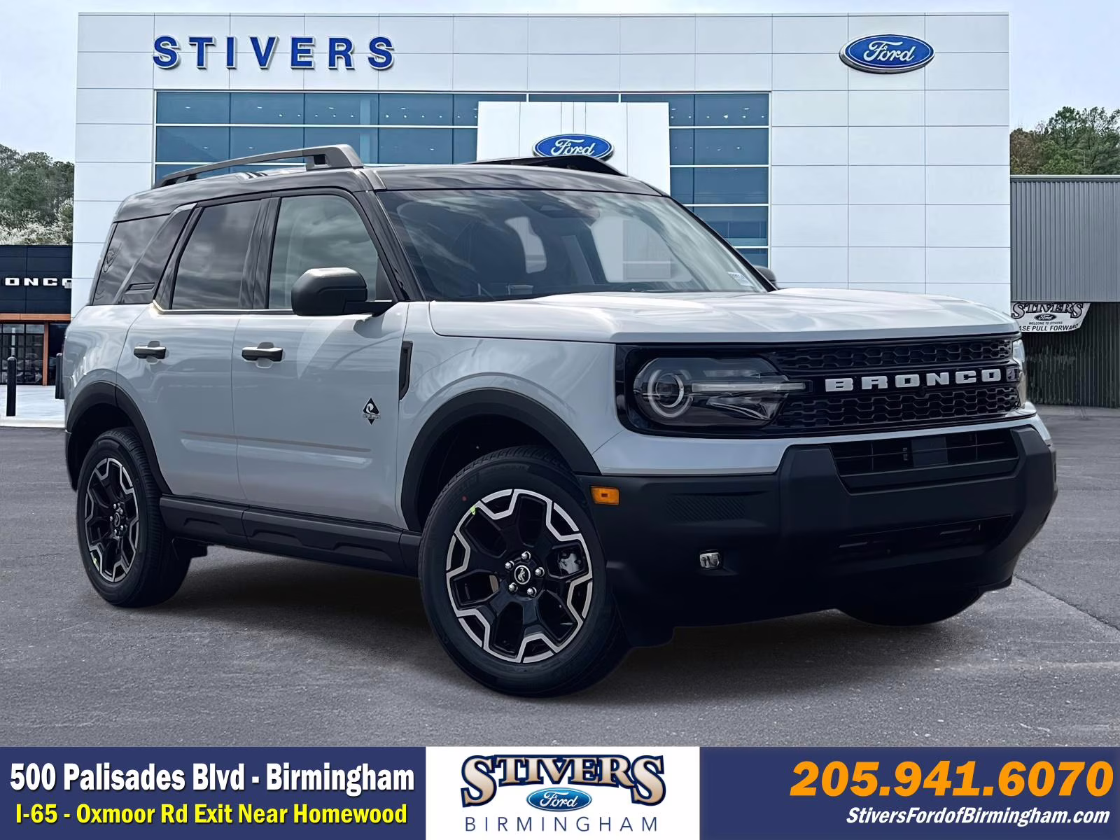 2026 White Metallic Ford Bronco Sport Outer Banks 4X4 SUV