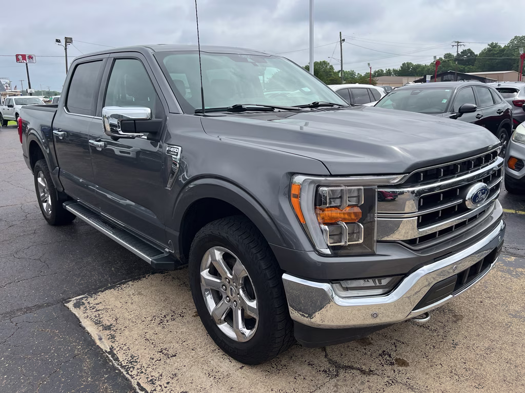 2022 Carbonized Gray Metallic Ford F-150 LARIAT 4X4 Truck