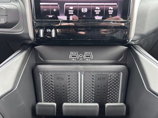 2026 Diamond Black Crystal Pearlcoat Ram 3500 Laramie Night Edition 4X4 Truck