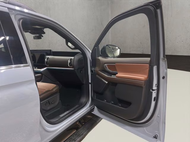 2026 Glacier Gray Metallic Tri-Coat Ford Expedition Max King Ranch 4X4 SUV