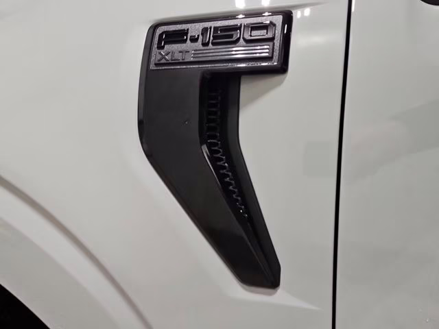 2026 Avalanche Ford F-150 XLT Black Appearance 4X4 Truck