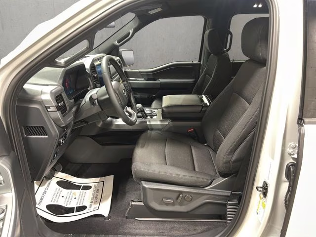 2026 Avalanche Ford F-150 XLT Black Appearance 4X4 Truck