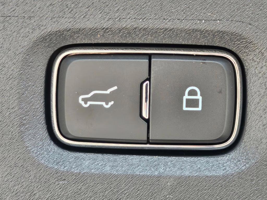 2026 Agate Black Metallic Ford Expedition Platinum 4X4 SUV