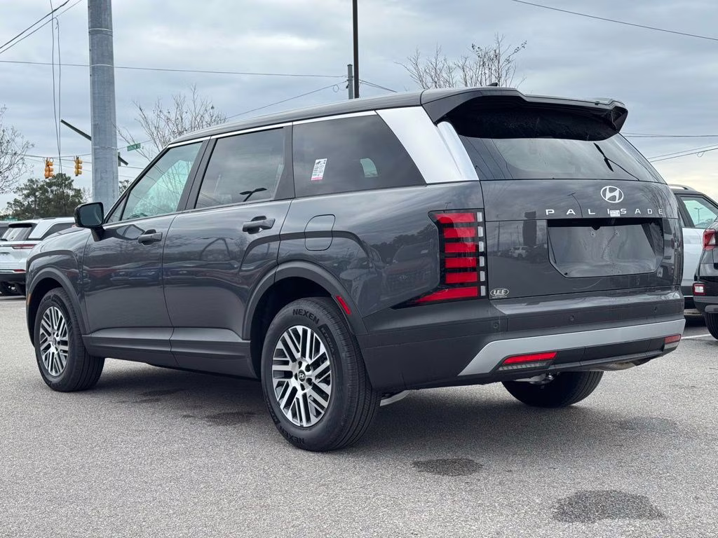 2026 Ecotronic Gray Pearl Hyundai Palisade SE FWD SUV