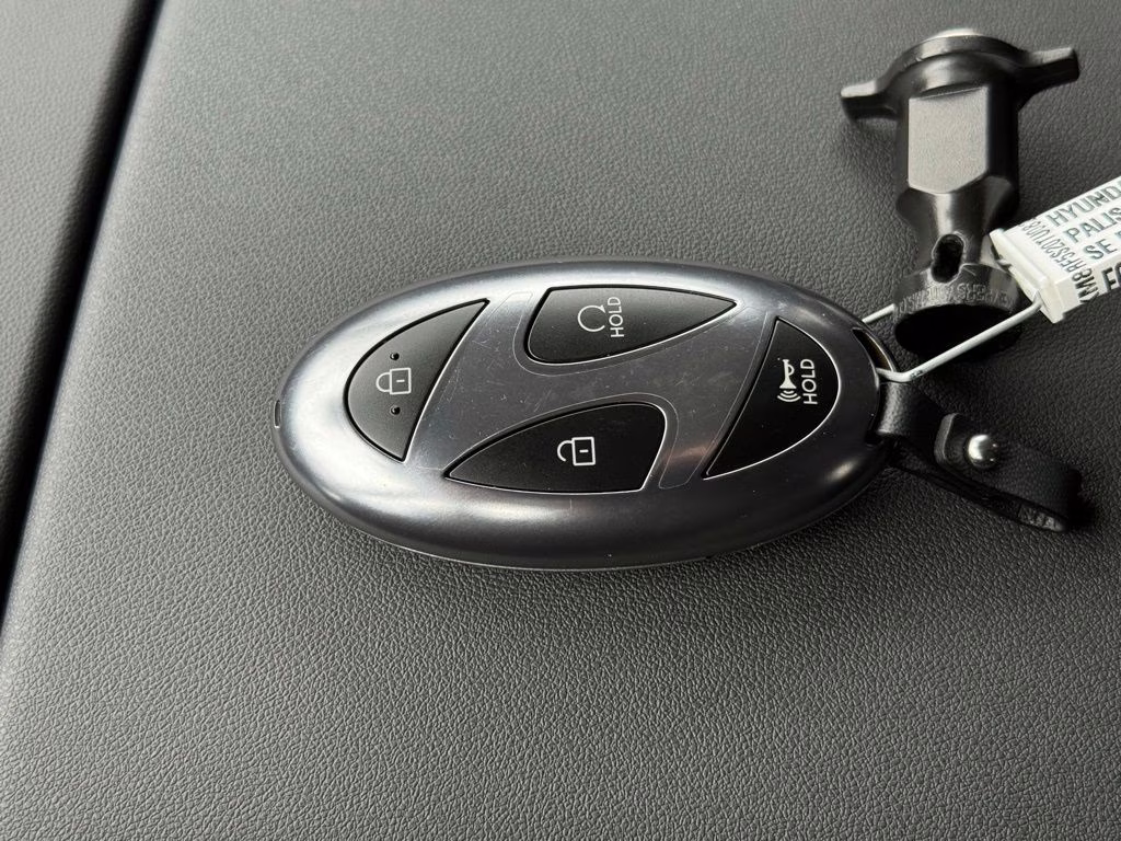 2026 Ecotronic Gray Pearl Hyundai Palisade SE FWD SUV