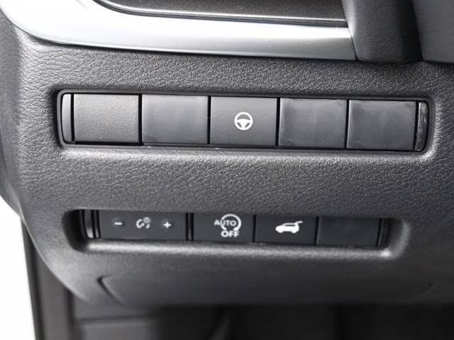 2026 Everest White Pearl Tricoat Nissan Rogue SV FWD SUV