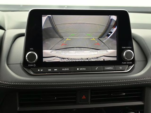 2026 Everest White Pearl Tricoat Nissan Rogue SV FWD SUV