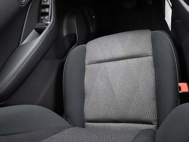 2026 Everest White Pearl Tricoat Nissan Rogue SV FWD SUV