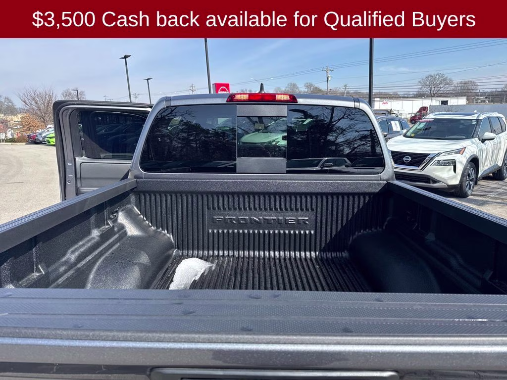 2026 Gun Metallic Nissan Frontier SV 4X4 Truck