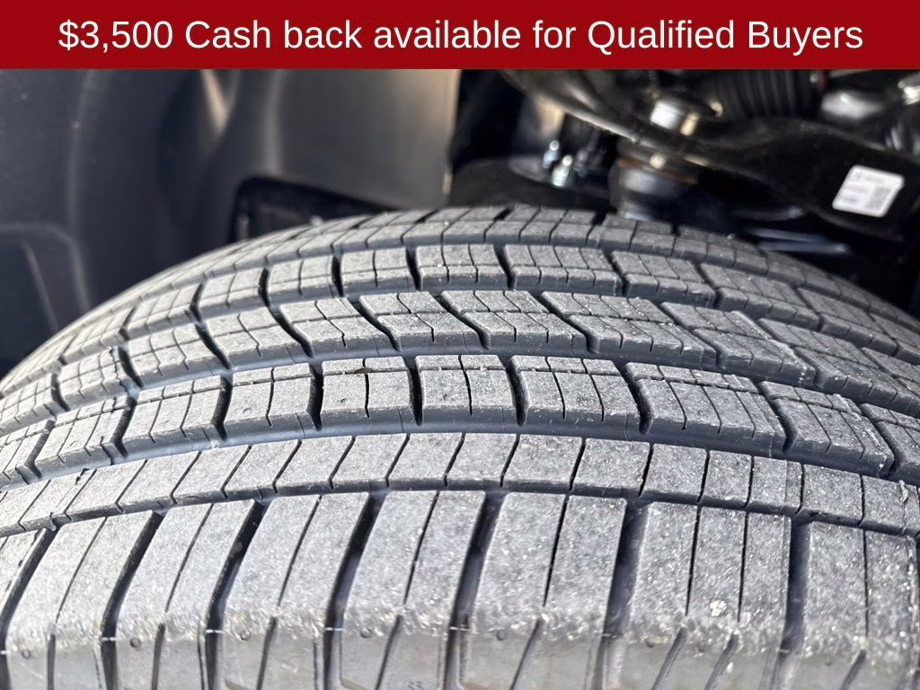 2026 Gun Metallic Nissan Frontier SV 4X4 Truck